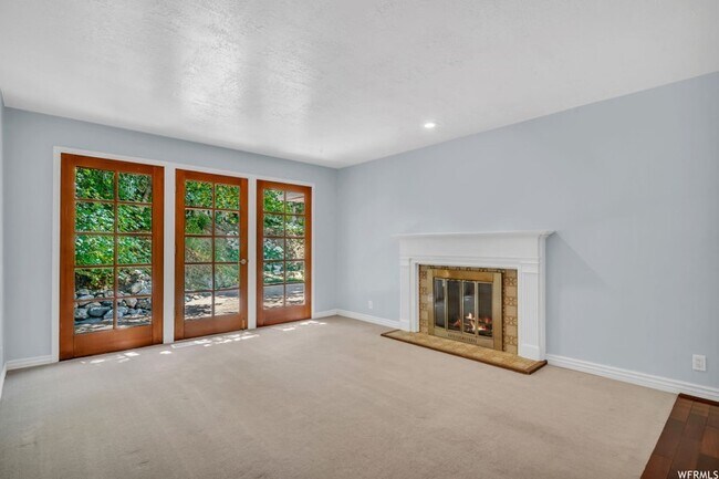 Foto del edificio - 1806 E Fawn Ln