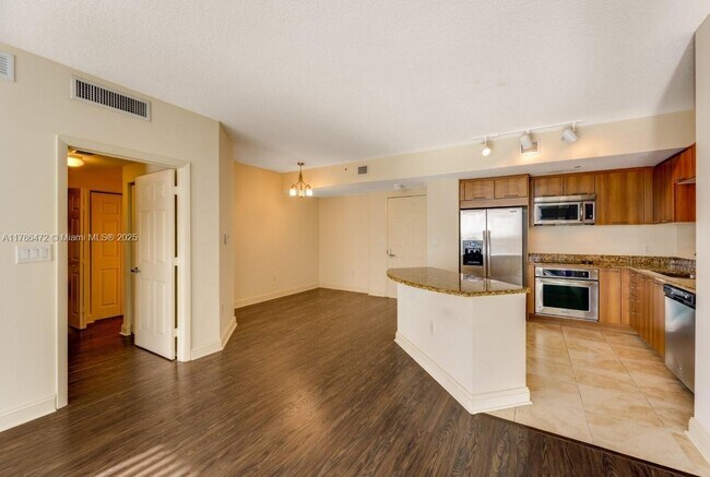 Foto del edificio - 510 NW 84th Ave