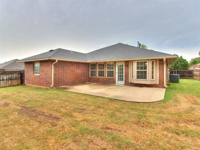 Foto del edificio - 21925 Homesteaders Rd