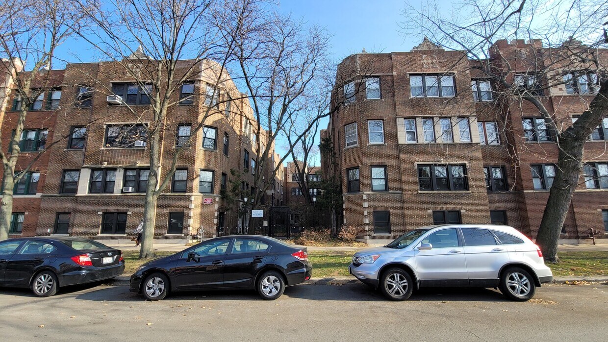 5455 S Ingleside Ave Unit 2E, Chicago, IL 60615 Condo for Rent in