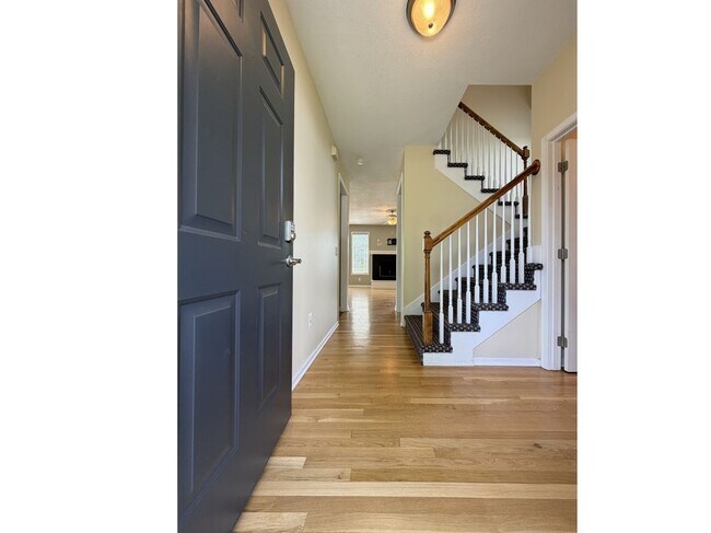 Building Photo - 13885 W 153rd Terrace