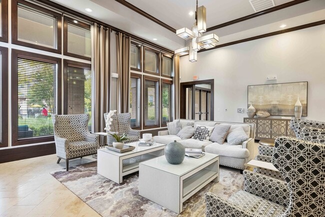 Building Photo - 33Hundred