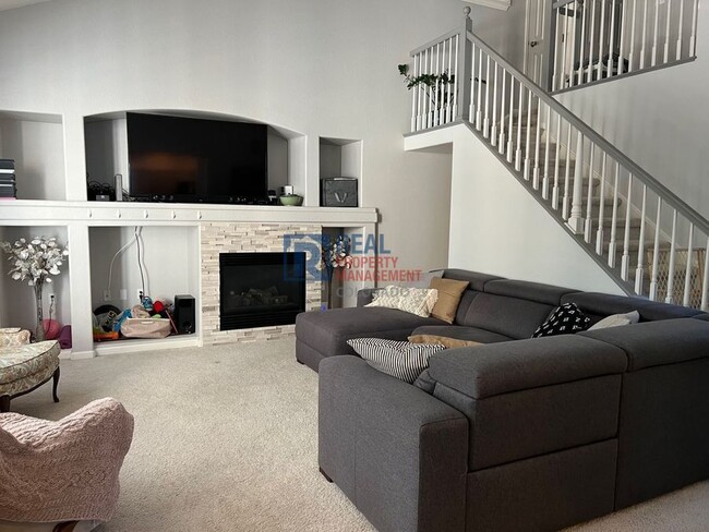 Foto del edificio - 9452 W Unser Ave