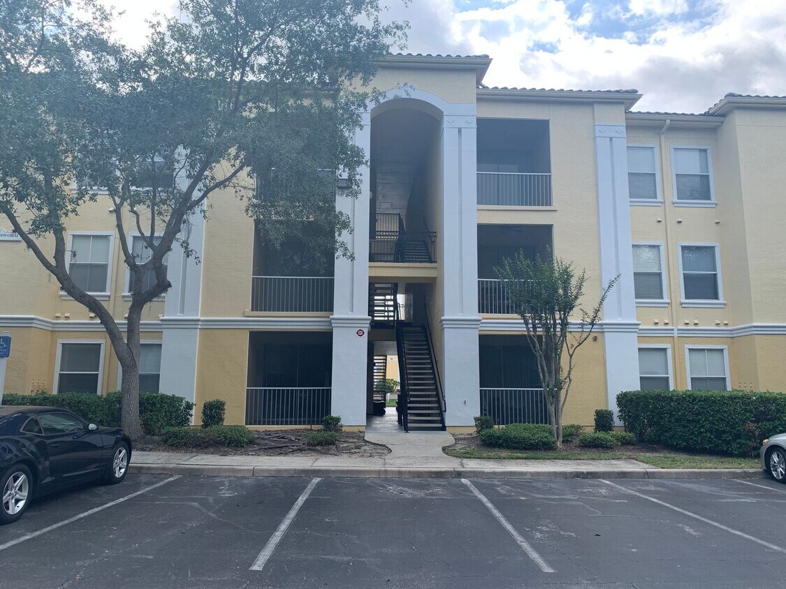 Foto principal - 1br/1ba Visconti Condo with Pond View!