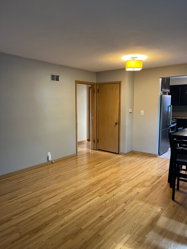 Foto del edificio - 5632 Logan Ave S