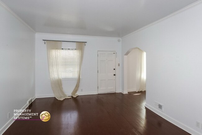 Foto del edificio - 4 Bedroom Home in Salt Lake City!