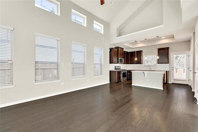 Foto del edificio - 907 Boatswain Way