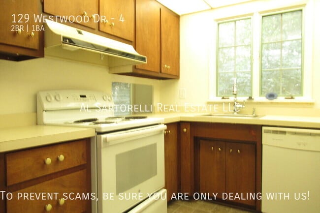 Building Photo - 129 Westwood Dr