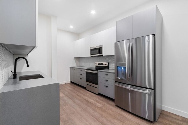 Photo - 217 Essex St Apartment