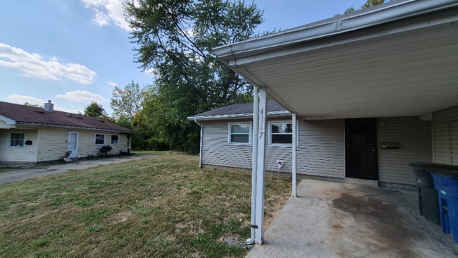 Foto del edificio - 4117 Middlehurst Ln