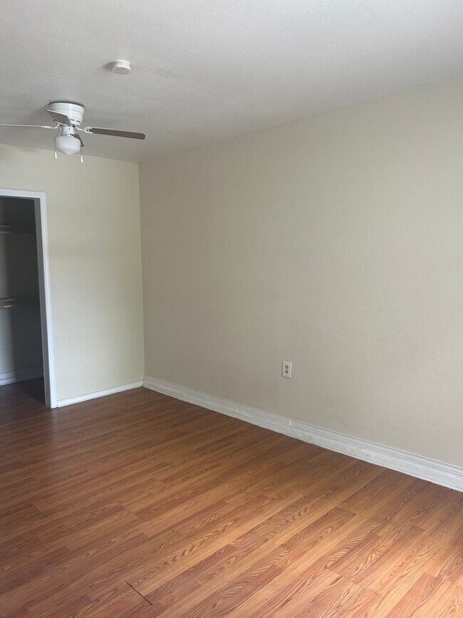 Building Photo - 4103 Mystic Sunrise Dr