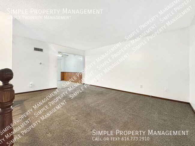 Foto del edificio - 2666 Randall Ave NW