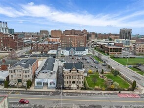 Building Photo - 4120 Cass Ave