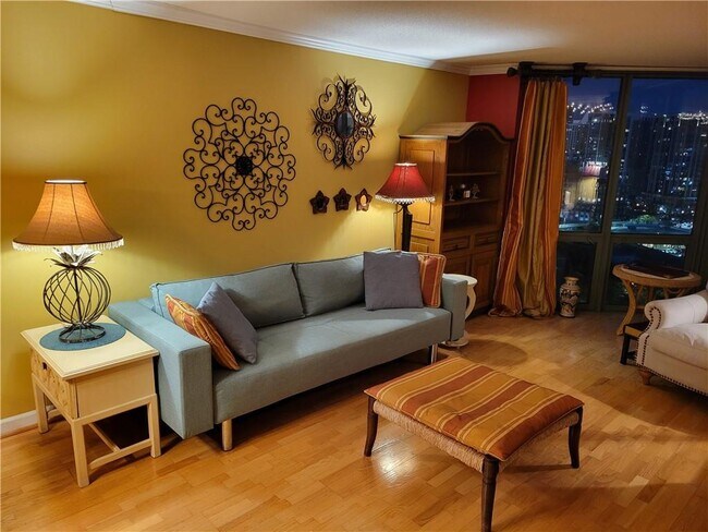 Foto del edificio - 2870 Pharr Ct S Northwest