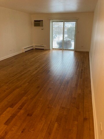 Foto del edificio - 2423 N Kennicott Dr