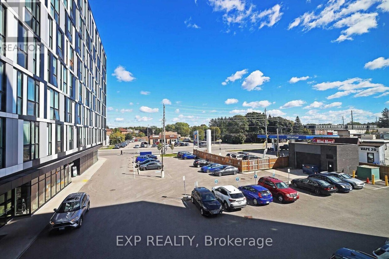 19001900 Simcoe St N, Oshawa, ON L1G 0C1 House for Rent in Oshawa, ON