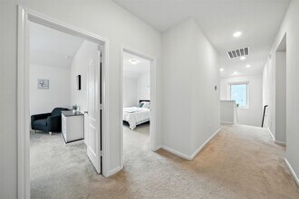 Building Photo - 15410 Rosehill Summit Ln