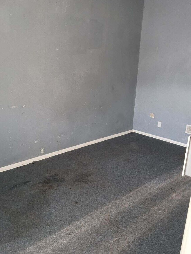 Foto del edificio - 1027 Garth Ave