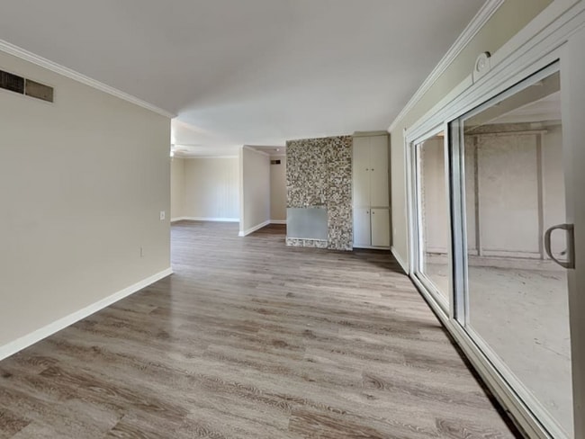 Foto del edificio - 378 W 53rd St