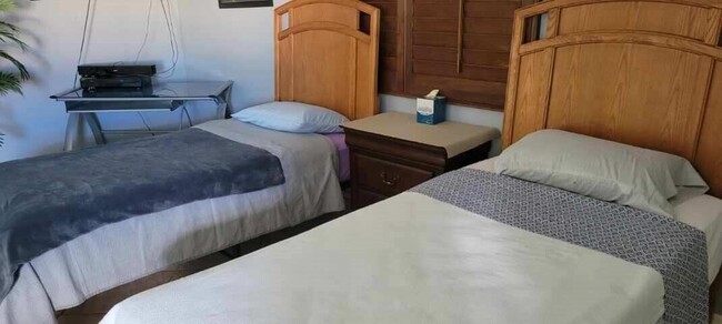 Foto del edificio - 81676 Shadow Ave