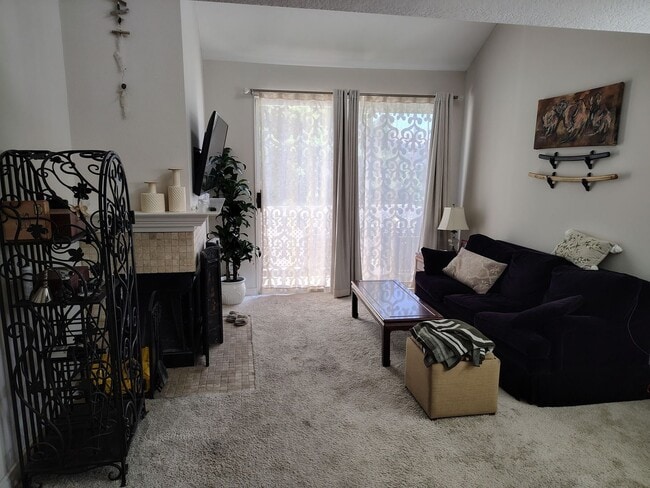 Building Photo - 20191 Cape Coral Ln