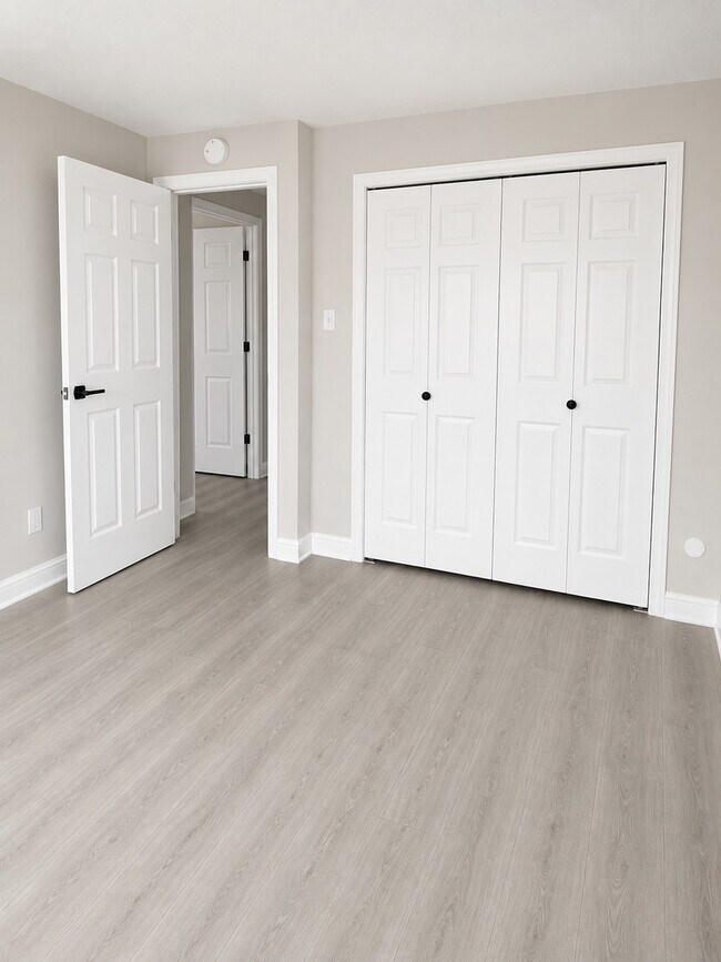 Foto del edificio - 15700 Reynolds Ln