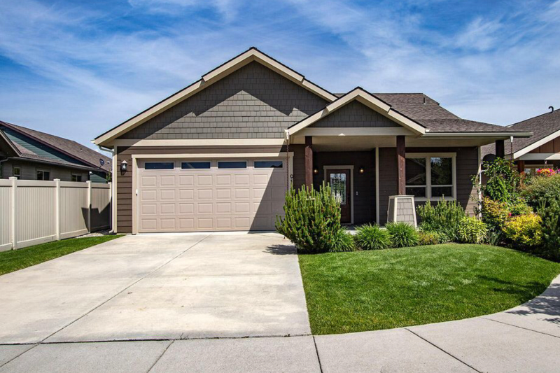 Primary Photo - 913 Cattail Ct