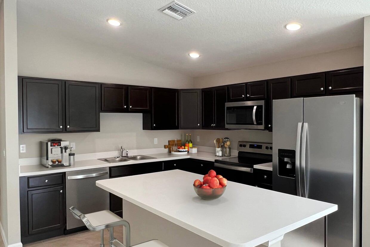 Foto principal - Ravinia - St. Lucie Rental Homes