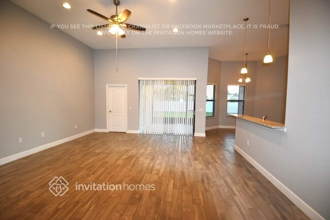 Building Photo - 2861 Whitney St