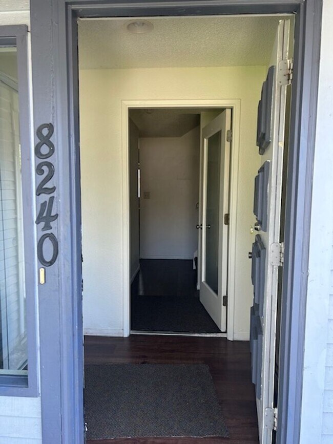 Foto del edificio - 2262 square foot 4/2.5/2 home