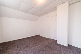 Building Photo - 34 Avon Pl