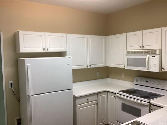 Building Photo - 4121 Standing Rock Way