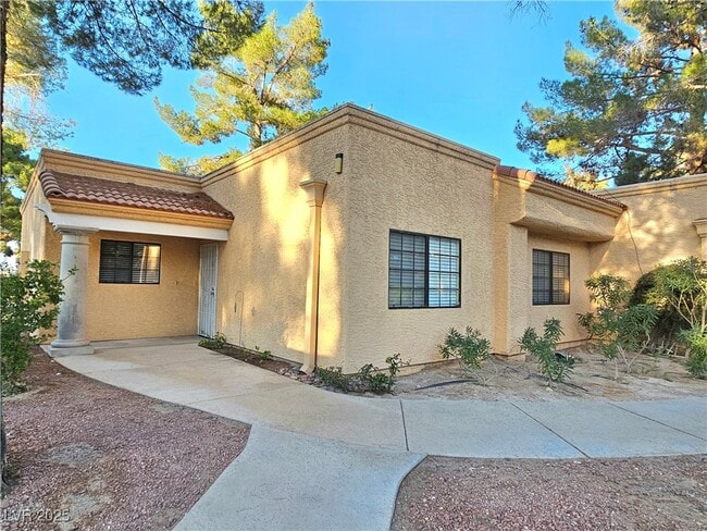 Building Photo - 2851 S Valley View Blvd