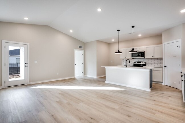 Building Photo - The Heights- Aria Plan