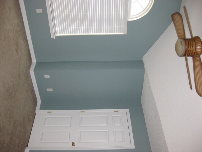 Foto del edificio - 36 Orchid Ln