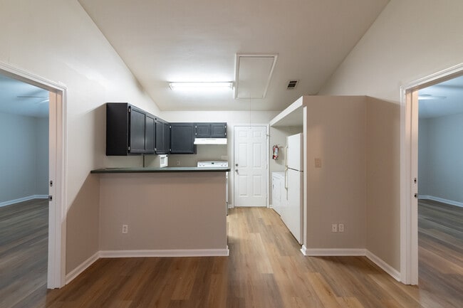 Foto del edificio - 285 E Harrison St