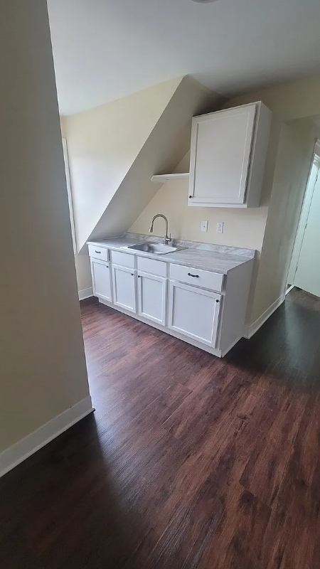 Photo - 4485 W 136th St Apartment