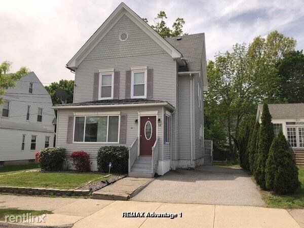 Primary Photo - 2 br, 1 bath Apartment - 68 Coburn Ave