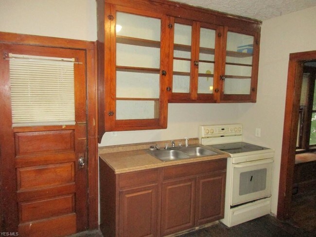 Foto del edificio - 4689 Rockwood Rd