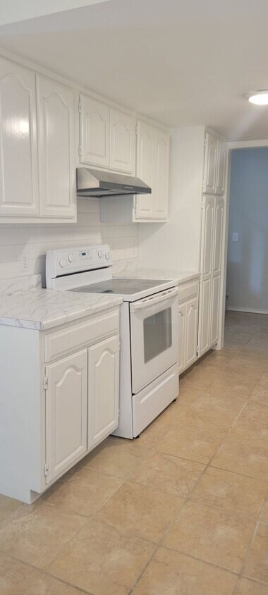 Foto del edificio - South Tulsa 3 bed UNION Schools Duplex.