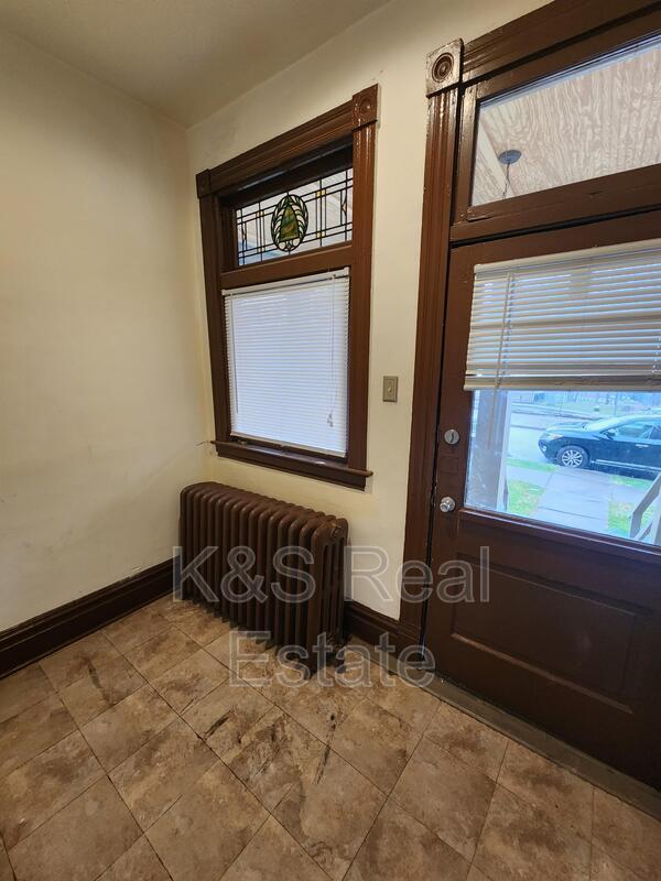 305 Marguerite Ave, Wilmerding, PA 15148 Condo for Rent in Wilmerding, PA