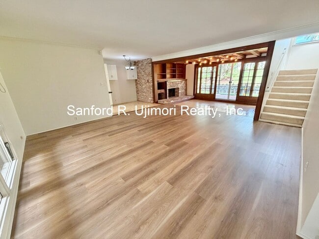 Kaneohe Home (3 bed/3 bath/2 prkg) – Kahuhipa Street - Kaneohe Home (3 bed/3 bath/2 prkg) – Kahuhipa Street