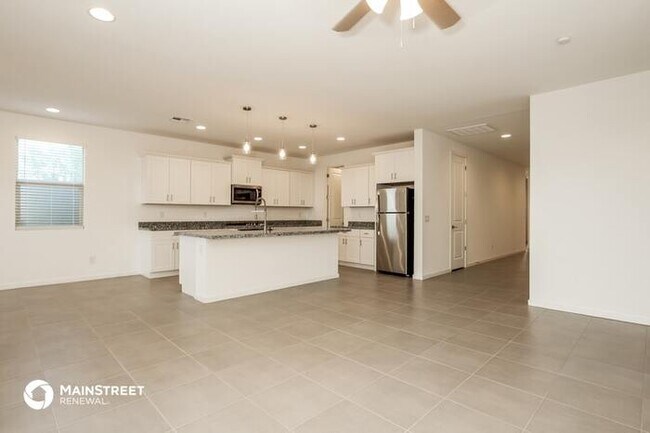 Foto del edificio - 5518 W Walatowa St, Phoenix, AZ 85339