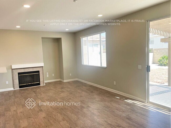 Foto del edificio - 15599 Gulfstream Ave