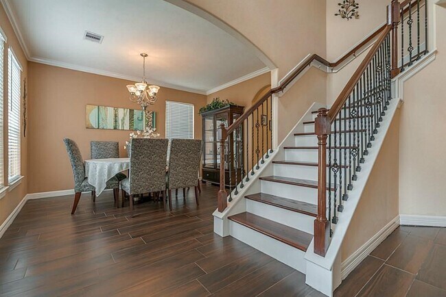 Foto del edificio - 14931 Opera House Row Dr