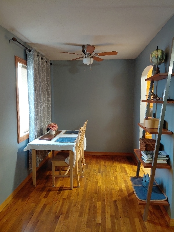 Building Photo - 339 6th Ave N