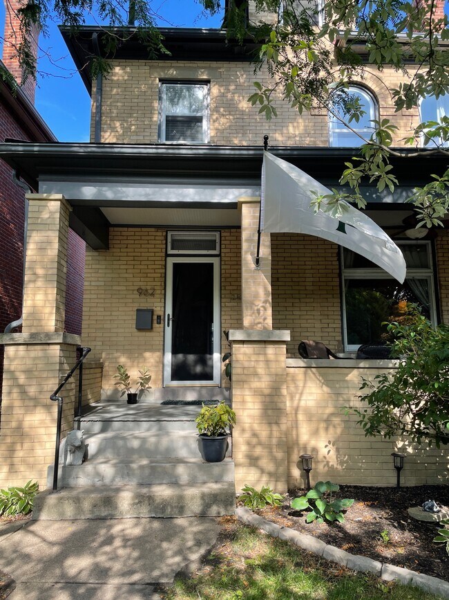 Foto del edificio - 962 Mt Pleasant Ave