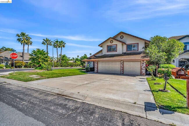 Foto del edificio - 5650 Edgeview Dr