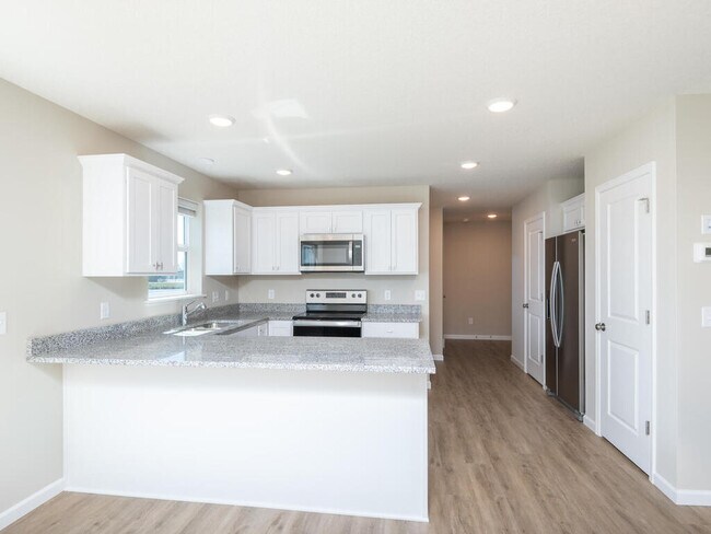 Foto del edificio - 915 Ash St NE