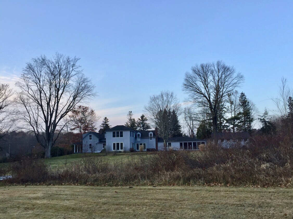 Primary Photo - 40 Camp Dutton Rd